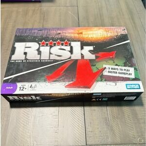 Risk Board Game Parker Brothers Hasbro Strategy‎ Conquest Edition